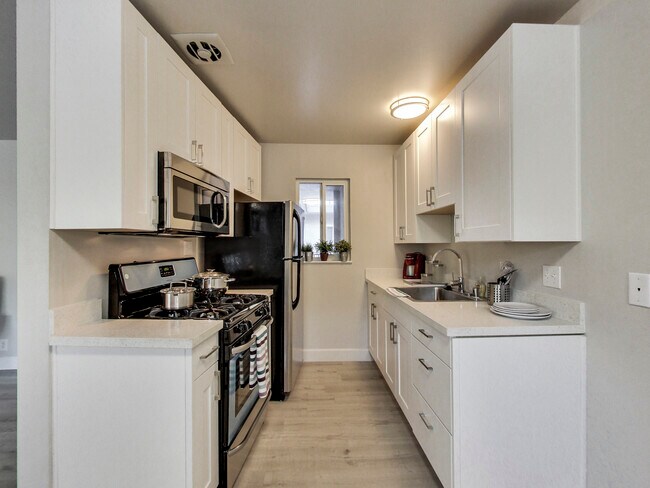 Foto del edificio - 1830 6th Ave