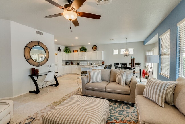 Building Photo - 6481 S Windstream Pl