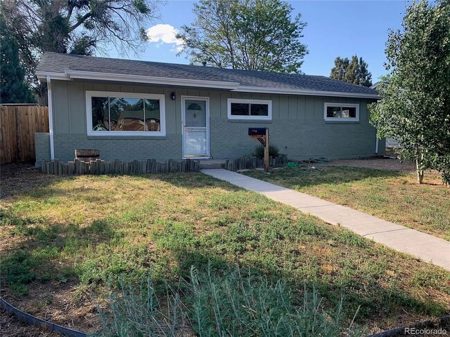 Ranch Style Home for Rent - Long Realty & Property Management - Ranch Style Home for Rent - Long Realty & Property Management