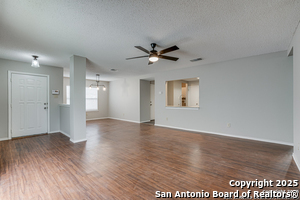 Foto del edificio - 16522 Alwick Ln