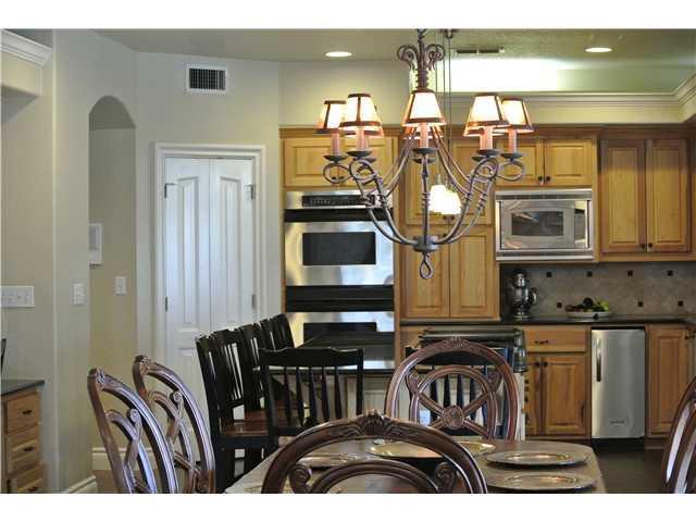 Foto del edificio - 813 Moonlight Bay Dr