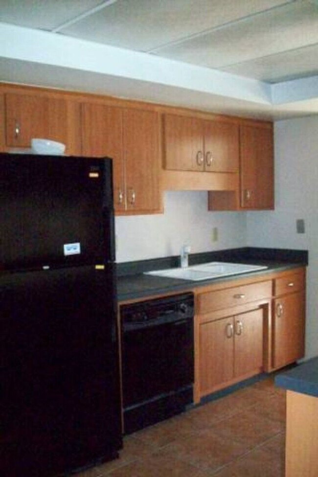 Foto del edificio - Spacious 4 Bed Home with Pool & Arizona Room