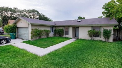 Building Photo - 7931 NW 44th Ct