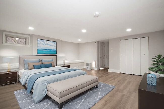 Building Photo - 2017 St Paul St