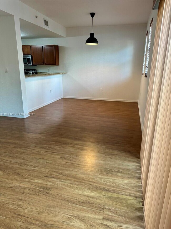 Foto del edificio - 11401 NW 89th St