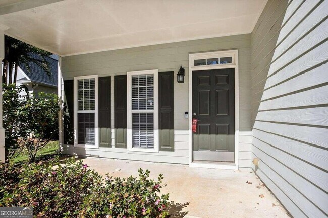 Building Photo - 2982 Rosebrook Dr