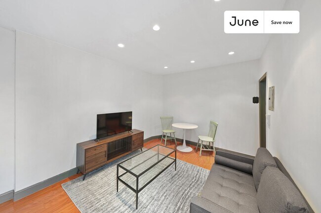 Foto del edificio - 23 E 109th St