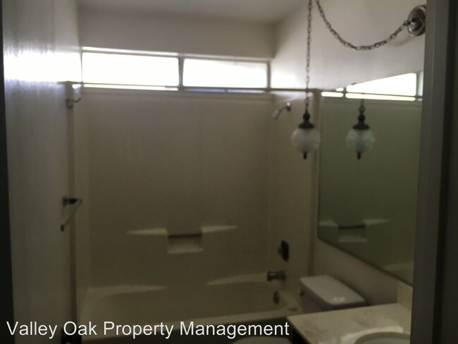 Building Photo - 2 br, 2 bath House - 947 Claremont Ct