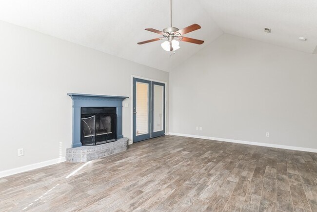 Foto del edificio - 154 Kingsbridge Dr