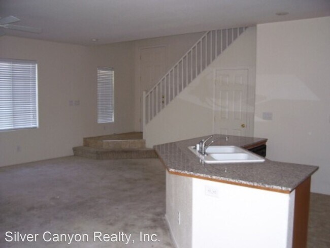 Building Photo - 3 br, 2 bath House - 8183 RETRIEVER AVE