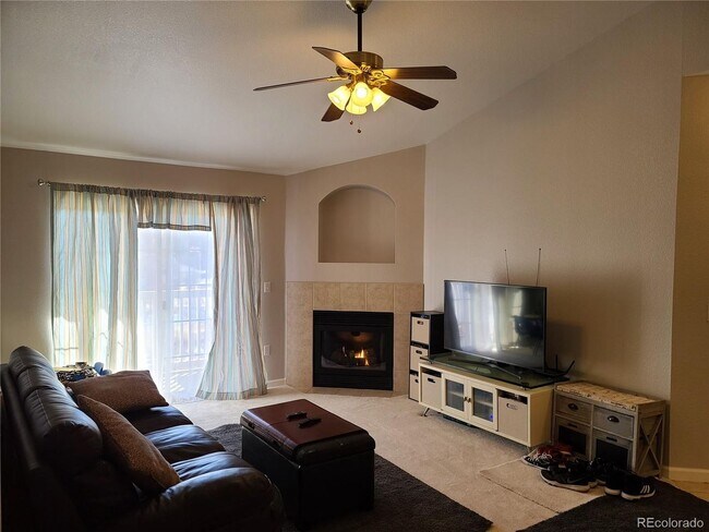 Foto del edificio - 7440 S Blackhawk St