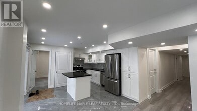 Building Photo - 114 Rea Dr