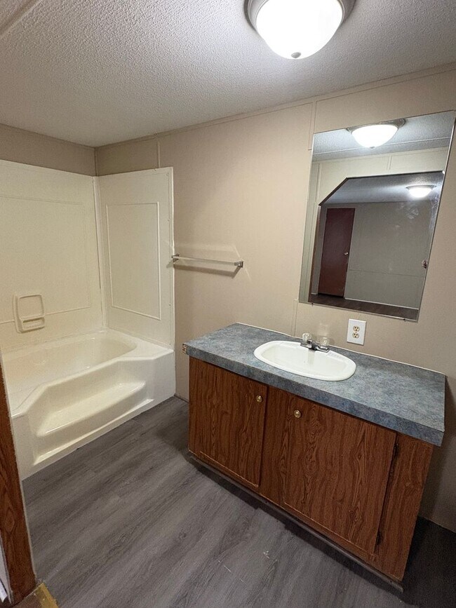 Foto del edificio - Spacious 3 Bedroom In Yorktowne