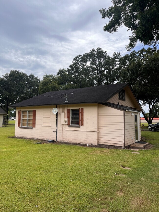 Building Photo - 1527 Boling Dome Dr