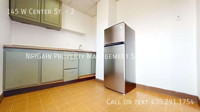 Building Photo - 145 W Center St