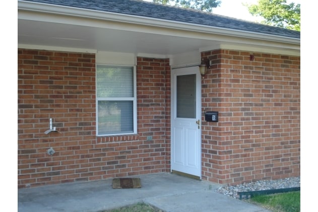 Building Photo - Townsite Apartments