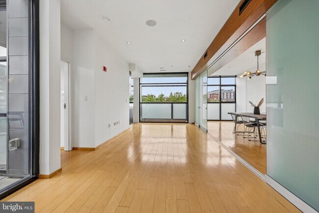 Foto del edificio - 2250 11th St NW