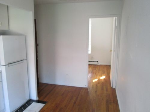 Building Photo - 369 W 52nd St