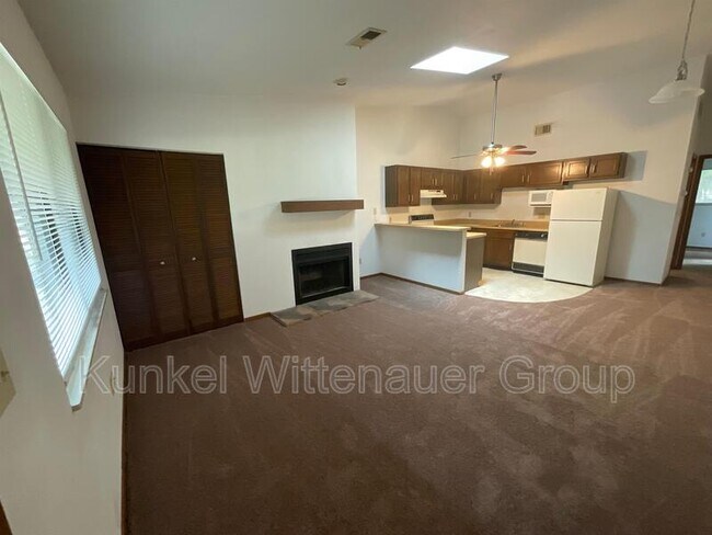 Foto del edificio - 57 Pepperwood Ct