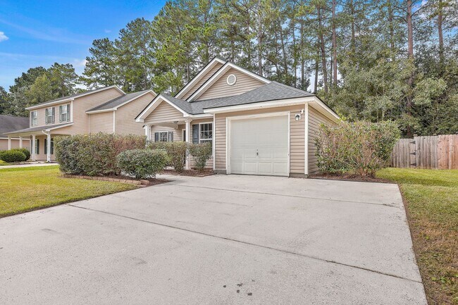 Foto del edificio - **Welcoming Ranch-Style Home in Dorchester...