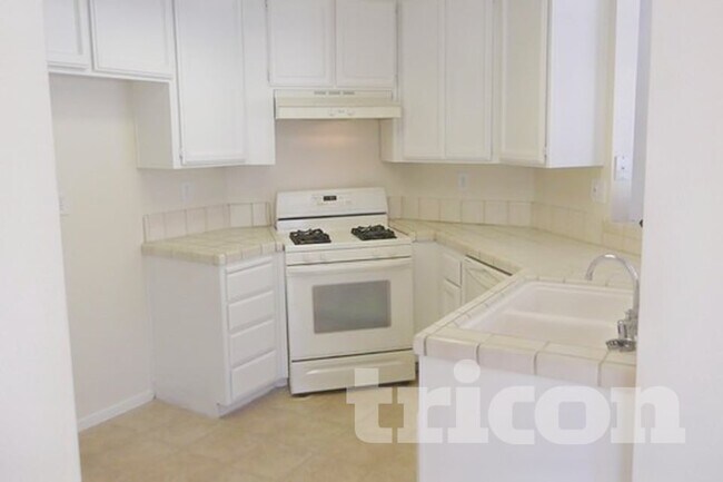 Foto del edificio - 1085 Quail Valley Run