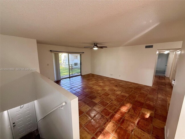 Building Photo - 110 Gardens Dr