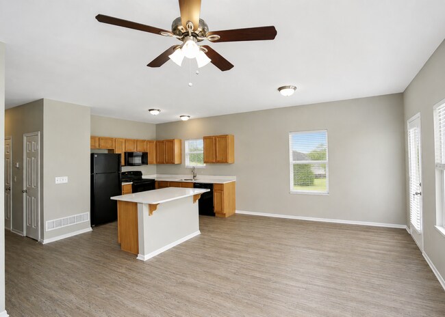 Foto del edificio - Holly Ridge Townhomes