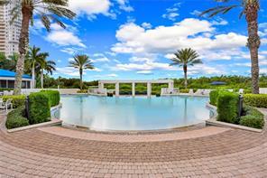Foto del edificio - 4951 Bonita Bay Blvd