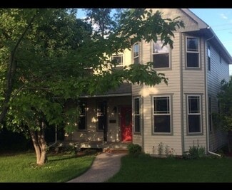 Building Photo - 608 7th Ave W