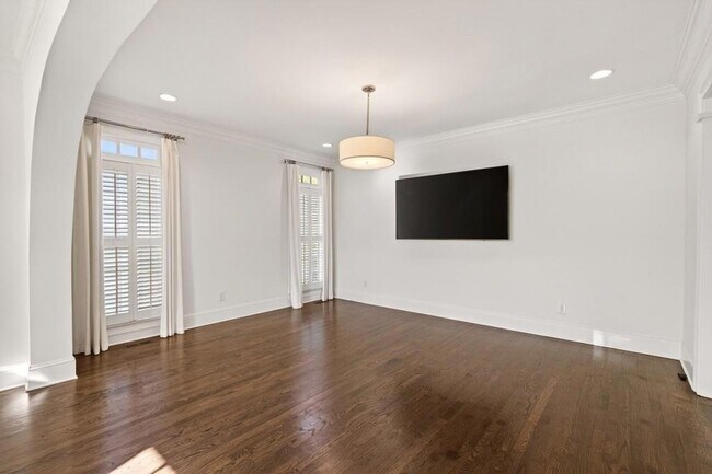 Foto del edificio - 16 Conifer Cir NE