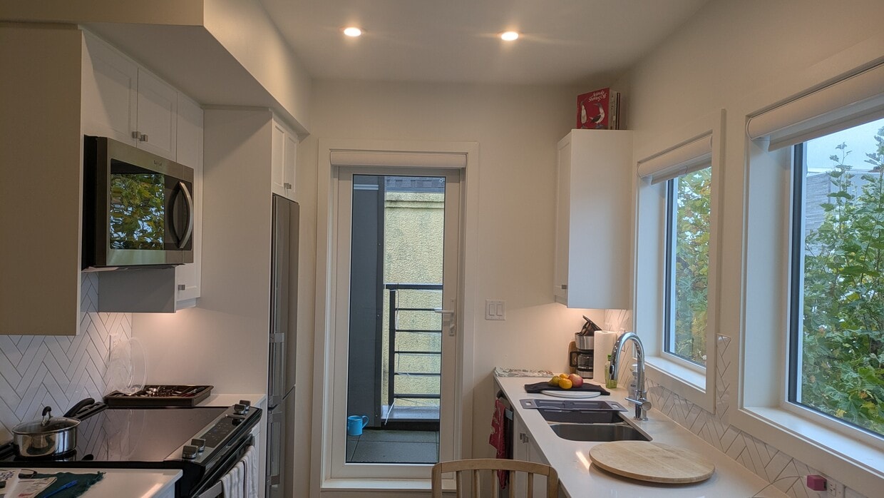 Photo principale - 9716 Third St