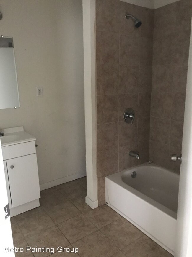 Building Photo - 1 br, 1 bath House - 1608 NW Kingsbury Ave, C
