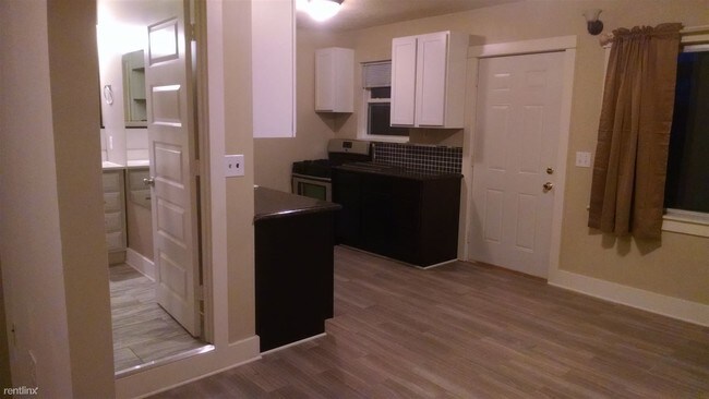 Foto del edificio - 9479 Belding Rd NE