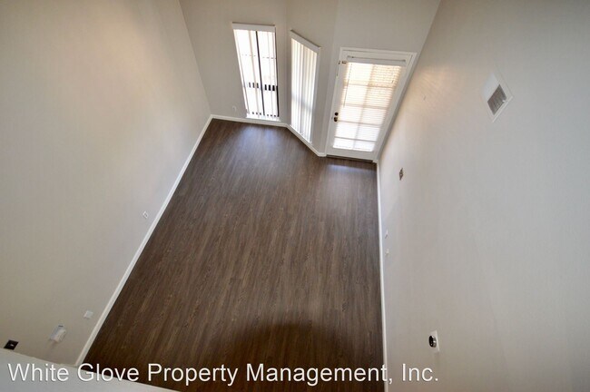 Building Photo - 1 br, 2 bath House - 3151 Cochise Way Unit 36