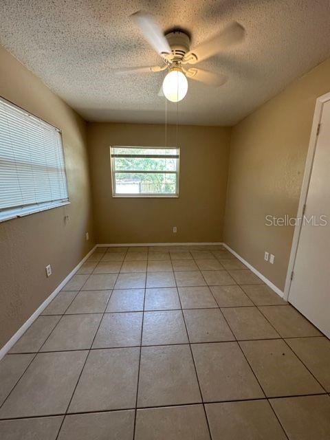 Building Photo - 564 N Wayman St