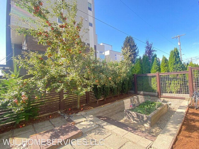 Building Photo - 3 br, 3.5 bath House - 8771 15th Ave NW