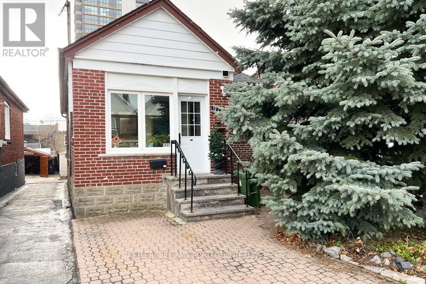 Primary Photo - 97 Livingstone Ave