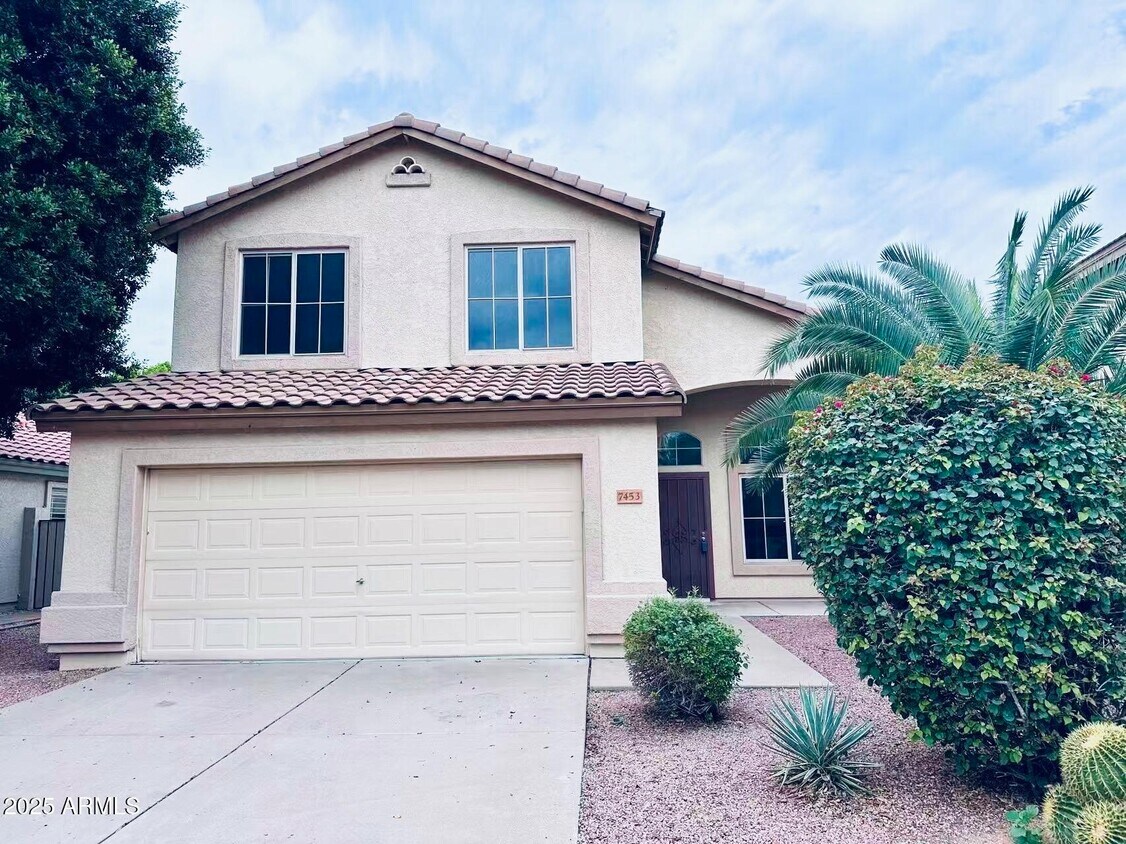 Foto principal - 7453 W Melinda Ln