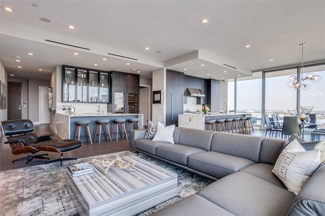 Foto del edificio - 3130 N Harwood St