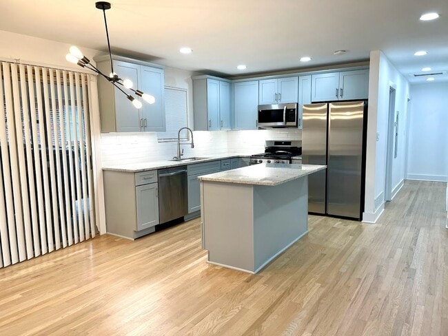 Foto del edificio - ? Newly Renovated 3BR/2BA in Atlanta 30310 – Move-In Ready!