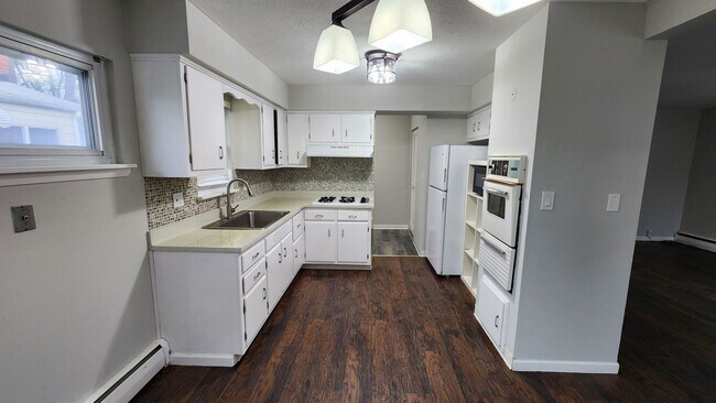 Foto del edificio - 1227 E 349th Street