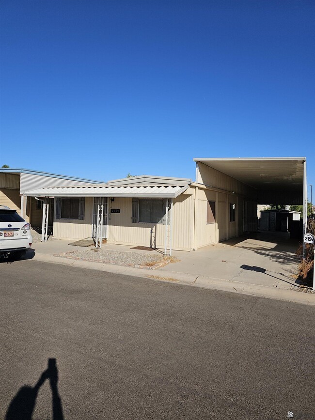 Building Photo - 2159 S Cottontail Ave