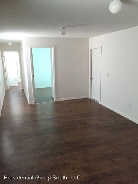 Foto del edificio - 3429 Walker Rd