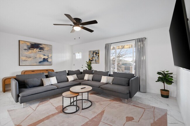 Foto del edificio - 3101 N 40th Dr