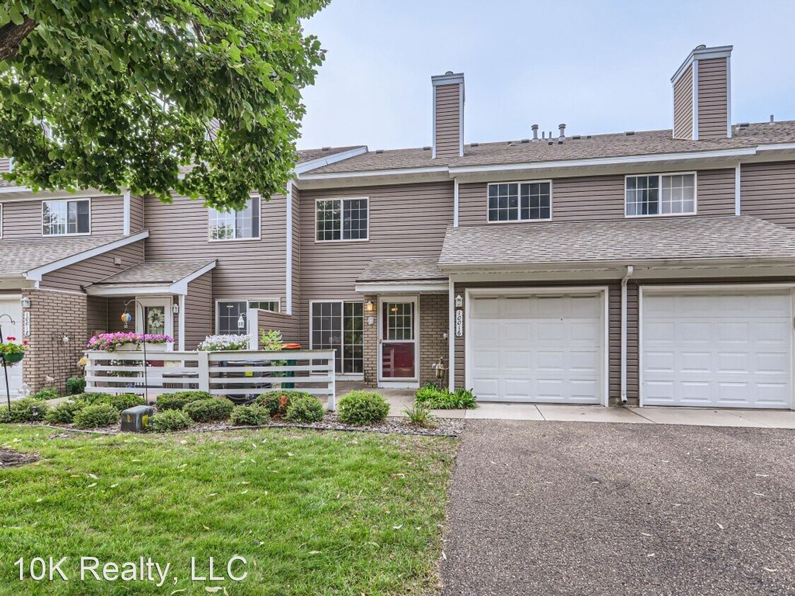 Primary Photo - 2 br, 1 bath House - 9955 Fillmore Street NE