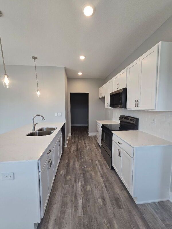 Building Photo - 2861 Long Avenue