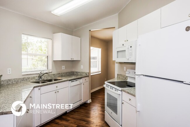 Building Photo - 1510 Glencove Ave NW