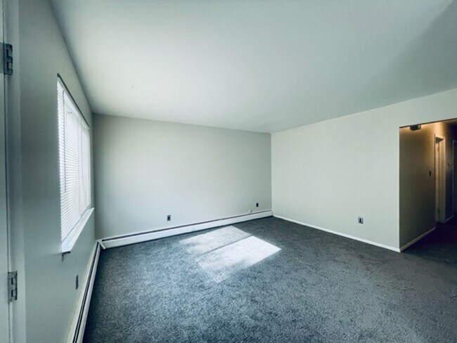 Foto del edificio - Cozy 3 Bedroom Ranch located on a quiet Wa...