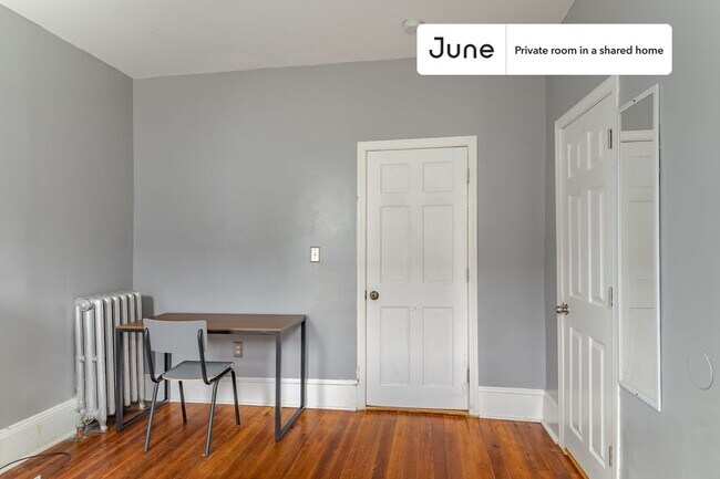 Foto del edificio - Room in Shared 3 bed/1.5 bath home