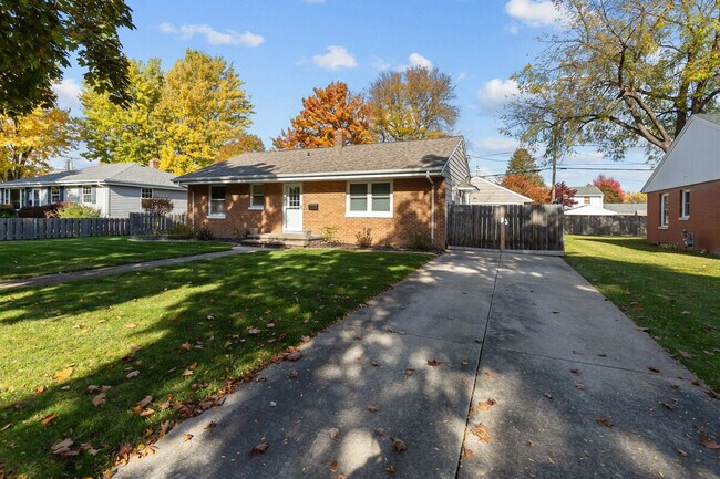 Foto del edificio - 810 E Pershing St